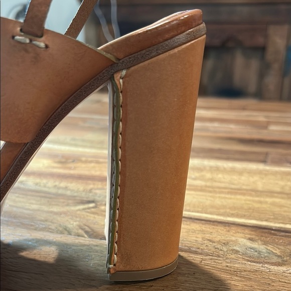 Chloe Tan Platform Sandals with Chunky Heel size 8 - Picture 4 of 15